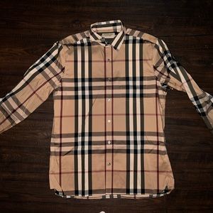 Men’s Burberry button down